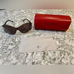 Valentino Sunglasses (Bling)
